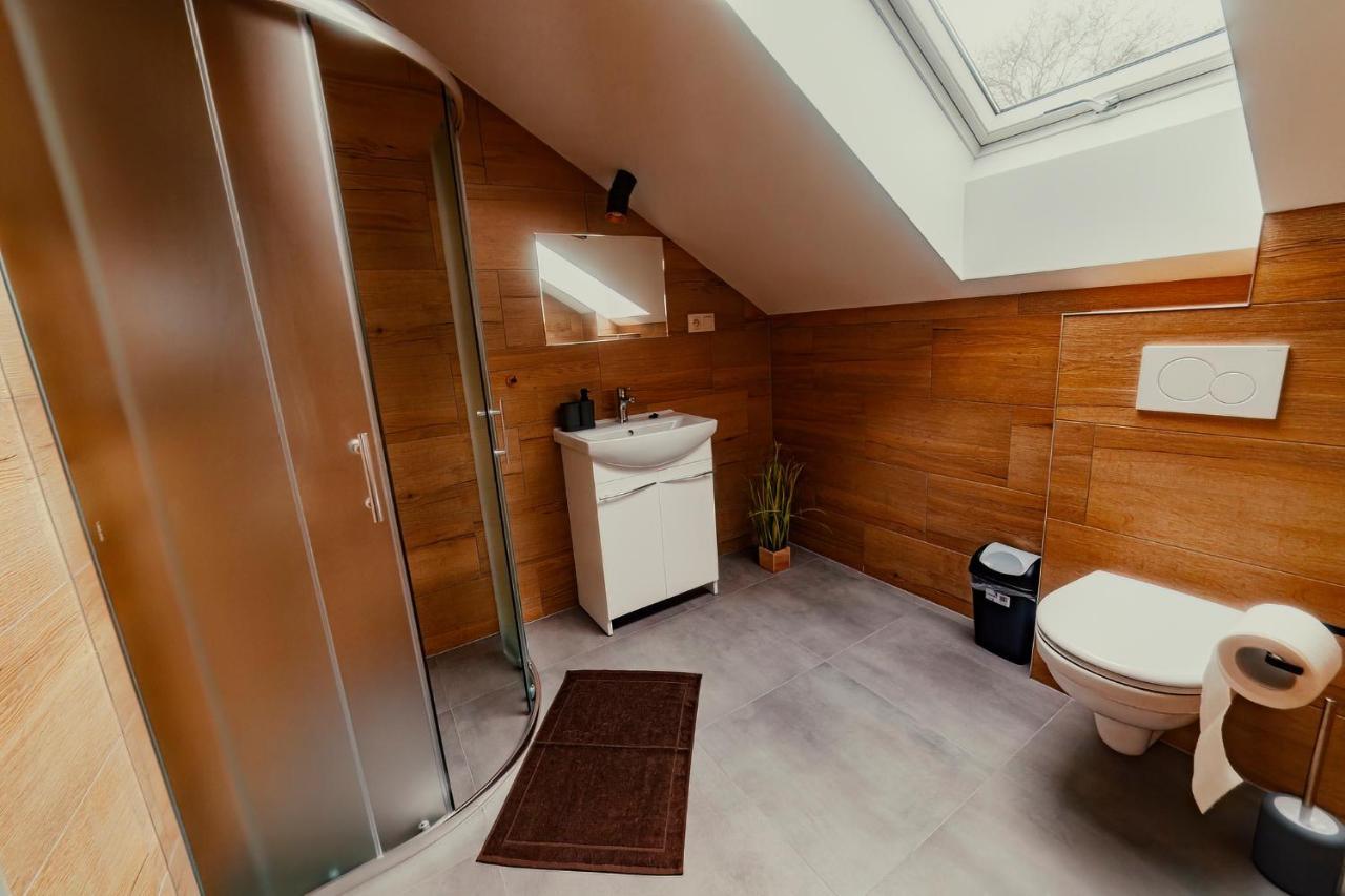 Bird House Hotell Prešov Eksteriør bilde