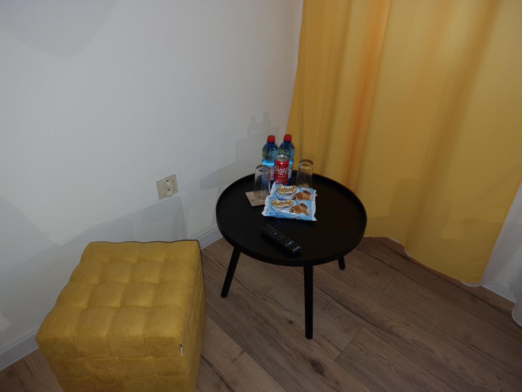Bird House Hotell Prešov Eksteriør bilde