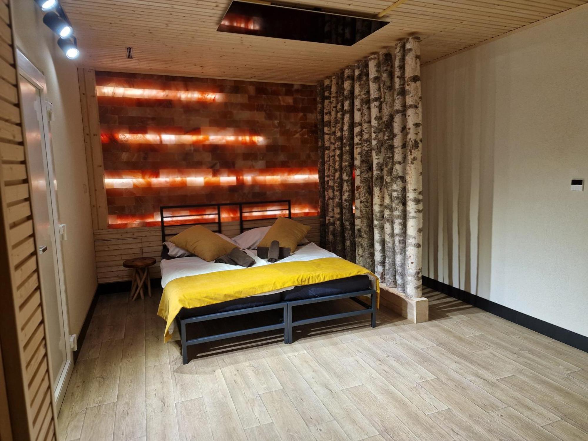 Bird House Hotell Prešov Eksteriør bilde